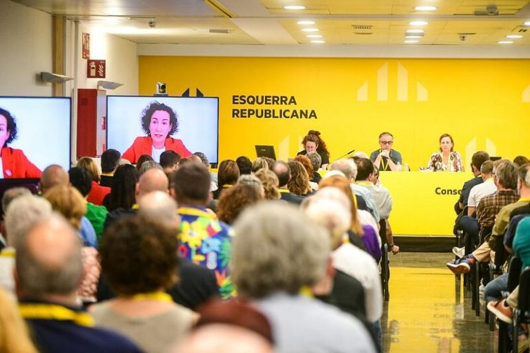 La responsabilidad recae más en Pedro Sánchez que en el PSC