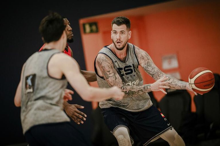 Sergi García, Fran Guerra, Josep Puerto y Edgar Vicedo, descartes para el Preolímpico