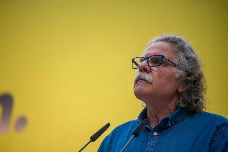 Tardà cree que hacer dimitir a dirigentes de ERC es 