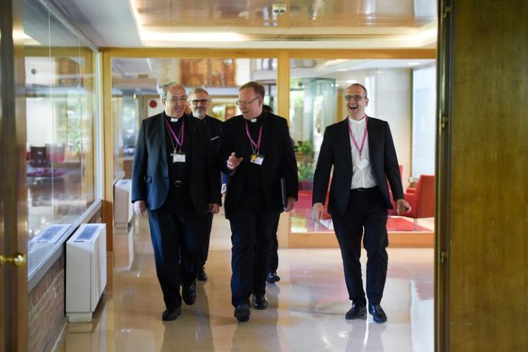 Obispos europeos piden dejar decisiones a los estados ante a Bruselas