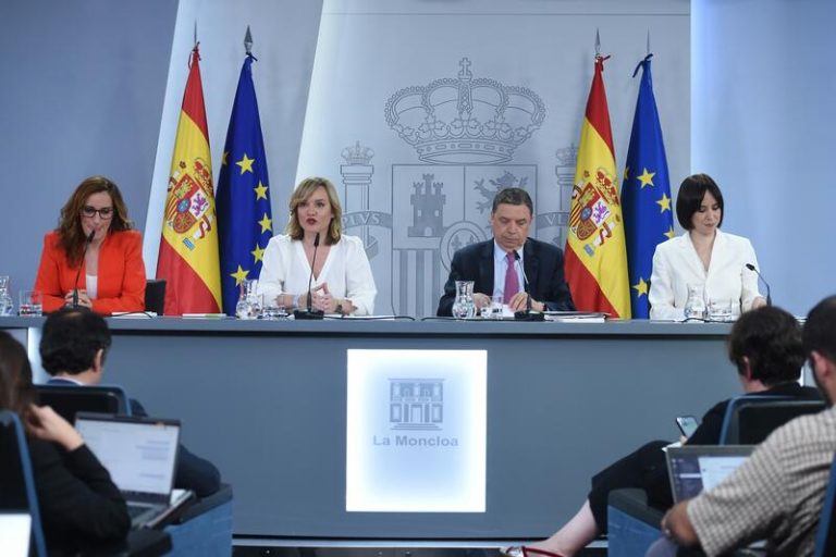 El Gobierno aprueba los primeros 46 millones para financiar las nuevas plazas de profesor ayudante doctor