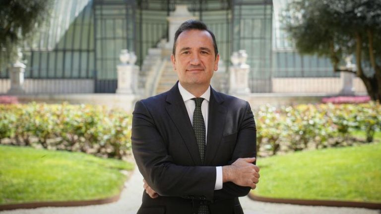 El Gobierno nombra a David Vilas nuevo abogado general del Estado