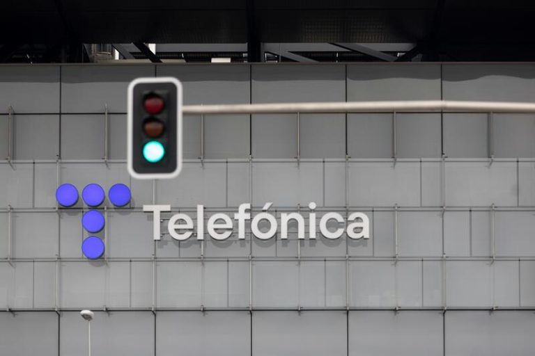Telefónica pacta con sindicatos la reducción de jornada hasta llegar a las 36 horas semanales