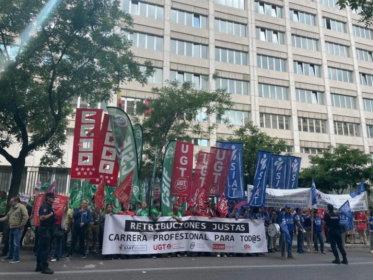 Borra dice que el Gobierno abandonó a la plantilla de la AEAT y haría una huelga