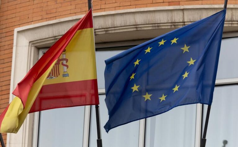 La Comisión Europea exime a España de sanciones por déficit excesivo en 2023