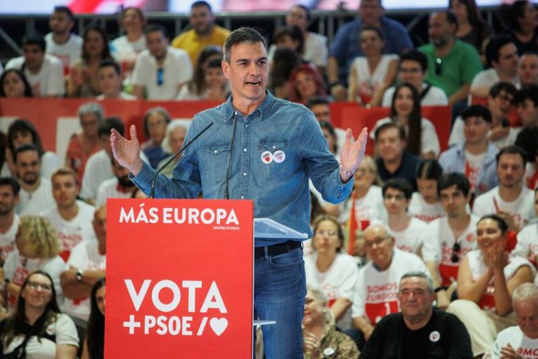 Una encuesta deja al PSOE en cabeza, pero sólo con un punto de ventaja sobre el PP