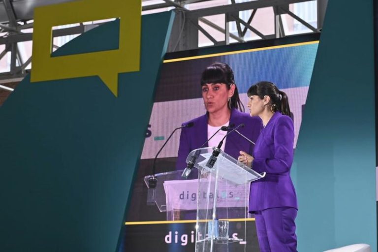 Gobierno amplía en 10 años las concesiones de espectro radioeléctrico