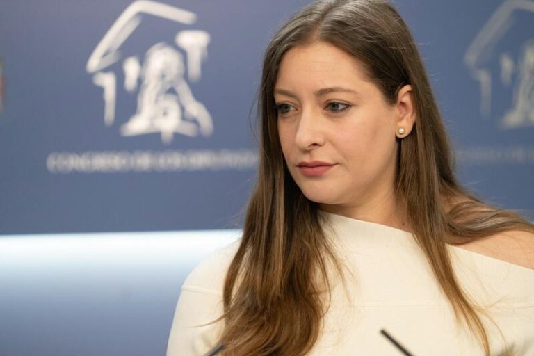 El PP pregunta en calidad de qué iba la mujer de Sánchez a viajar con Ábalos a Georgia y dice que el cerco 