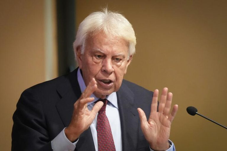 Felipe González califica de 