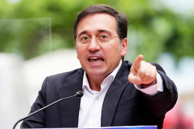 Albares dice que la visita de Milei es 