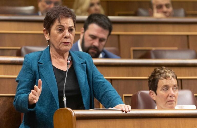 El Gobierno y Bildu acuerdan prorrogar la prohibición de los cortes de suministros