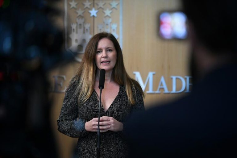 Madrid celebra que siga la obra del centro de Fuenlabrada