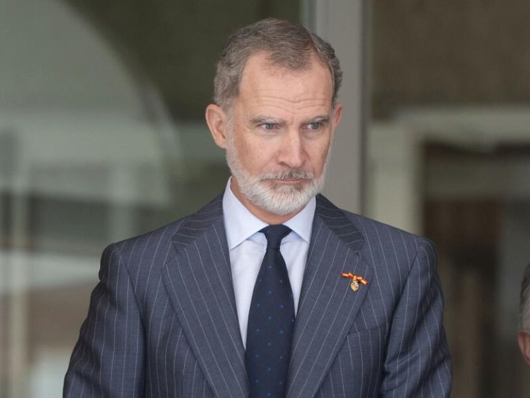 Felipe VI bromeó con que le preocupaba que Leonor y Sofía hicieran una 
