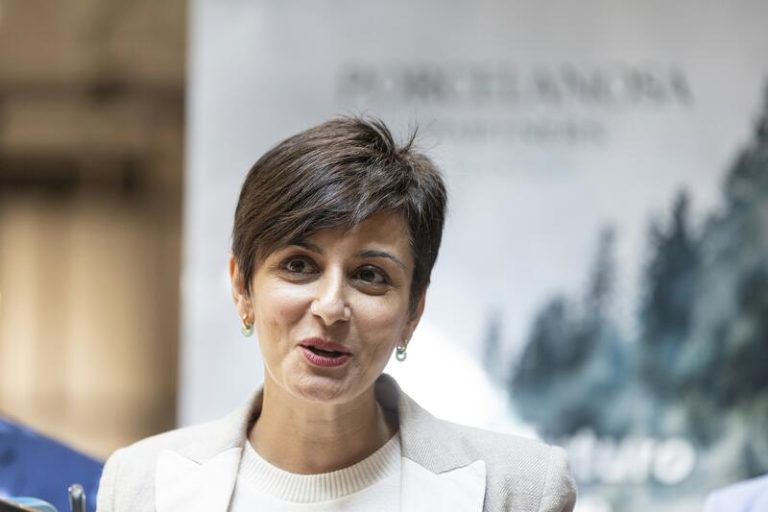 La ministra de Vivienda aprueba la eliminación de pisos turísticos de Collboni