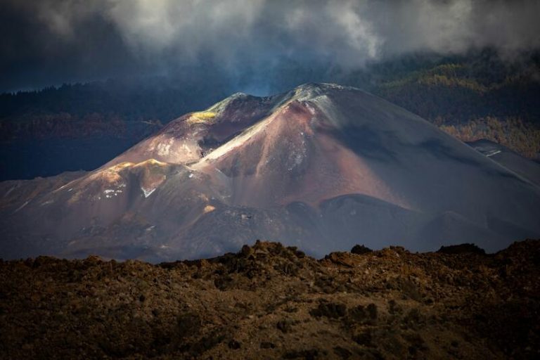 Un estudio avala el potencial turístico de las erupciones volcánicas en La Palma