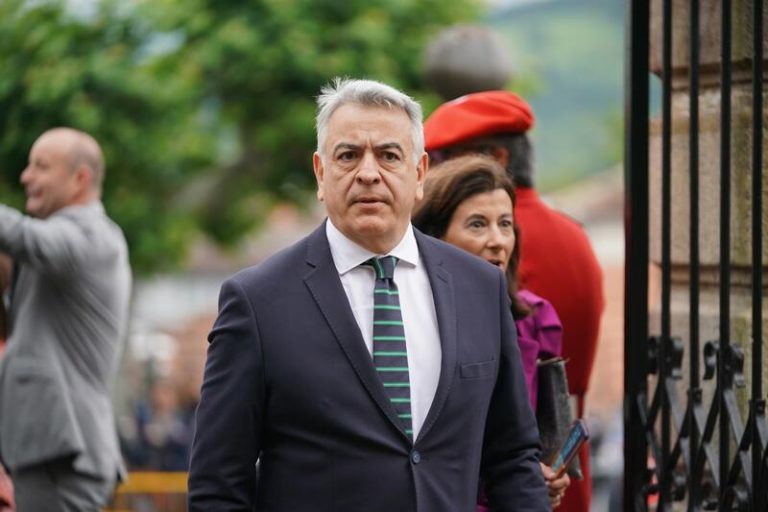 De Andrés reprocha al lehendakari que 