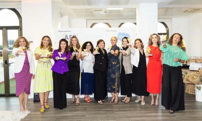 Los Premios Vega reconocen el talento de 12 mujeres líderes de la industria retail en España