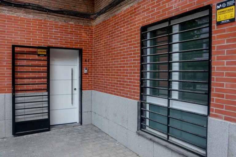 El turismo pide contener los pisos y cree que las tasas restan competitividad