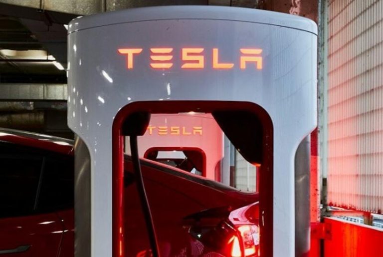 Tesla retira del mercado más de 23.000 Cybertrucks por problemas en el limpiaparabrisas