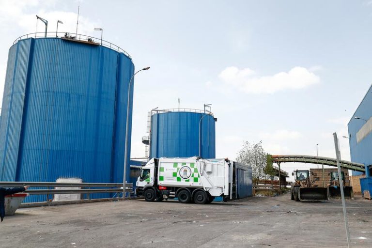 La Policía busca a los padres del bebé encontrado en una planta de residuos de Madrid