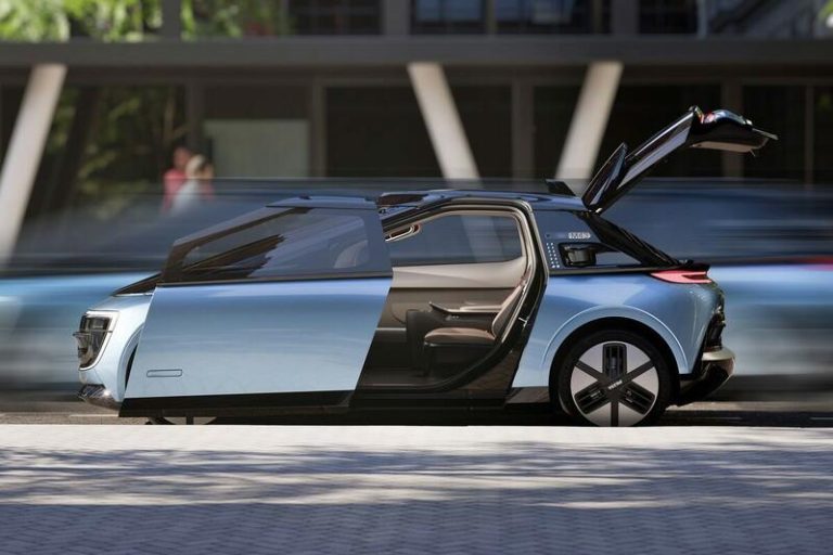 Rimac Automobili estrenará en Croacia sus robotaxis autónomos en 2026 y le gana a Tesla