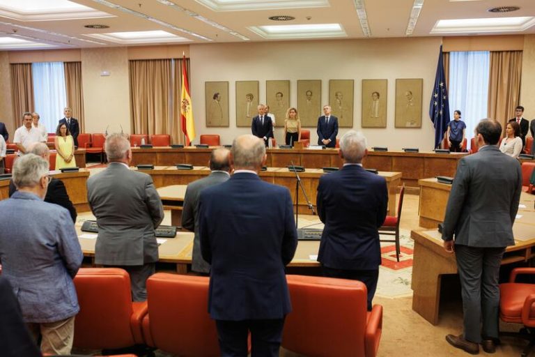Homenaje en el Congreso a las víctimas del terrorismo con la ausencia de Vox y AVT