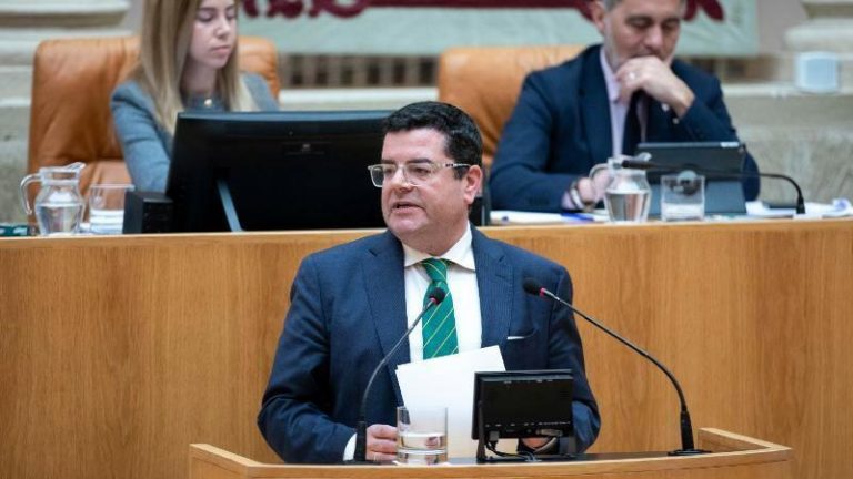 El gobierno de La Rioja reclama a los socialistas que se posicionen ante la 