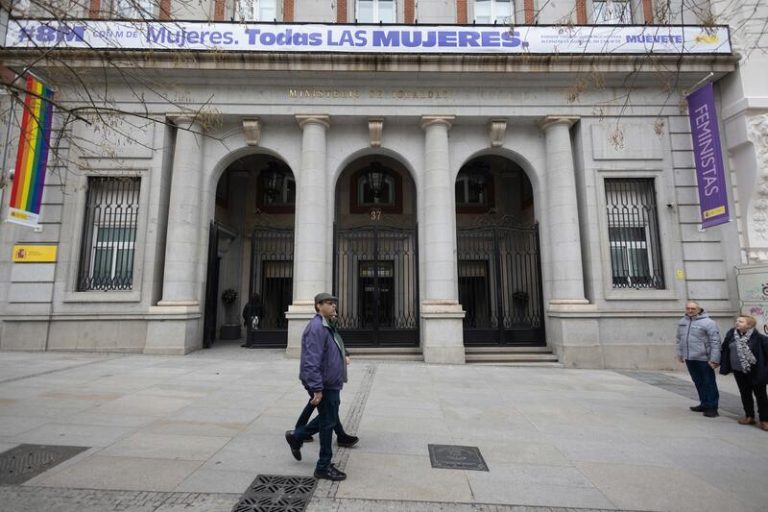 ONG urgen al Gobierno a establecer la autoridad independiente de igualdad de trato con 