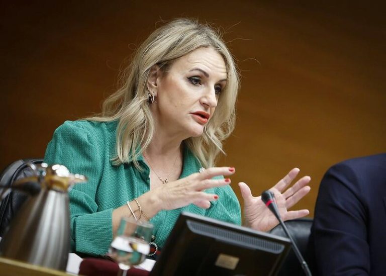 Comunidad Valenciana acusa a Sánchez de 