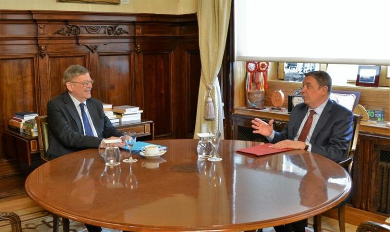 Planas acuerda con el representante de España en la OCDE reforzar las políticas agrarias