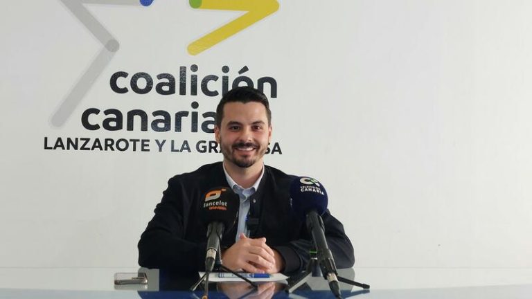 Vox acusado por CC de marginar a Canarias con posturas xenófobas sobre menores migrantes