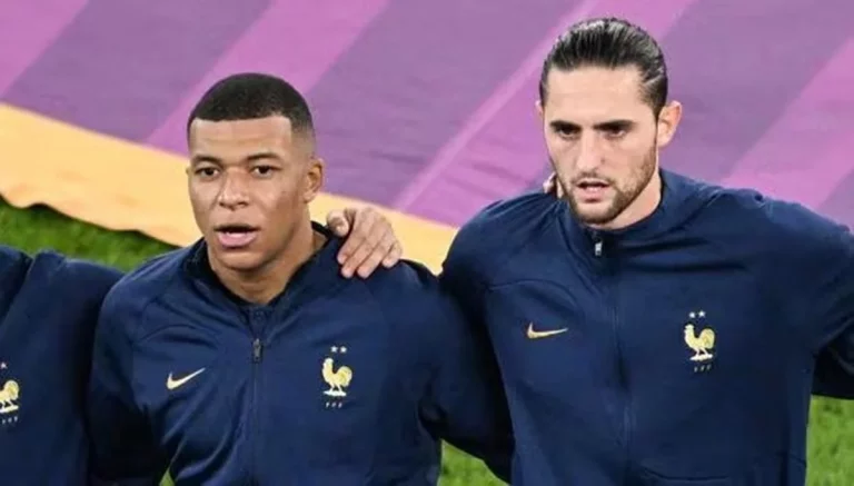 Adrien Rabiot incendia la concentración de Francia con bronca gorda a Mbappé