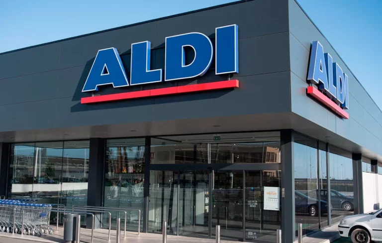 Aldi revienta el mercado con unas zapatillas deportivas de 12 euros mejores que las de Decathlon