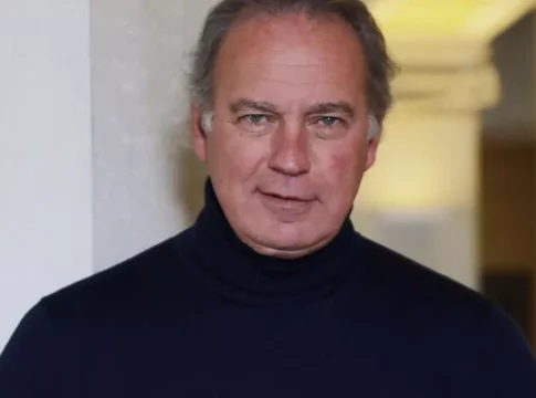Bertín Osborne reconoce a su hijo con Gabriela Guillén La insultante cantidad de dinero que tiene Bertín Osborne sale a la luz en Telecinco