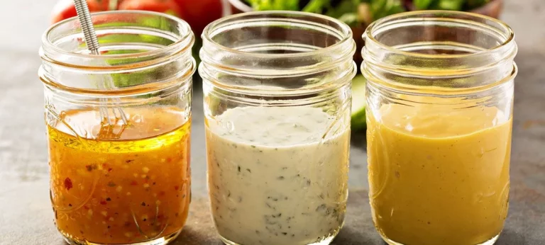 Cómo usar vinagretas veraniegas como aderezos para mejorar tus ensaladas frescas