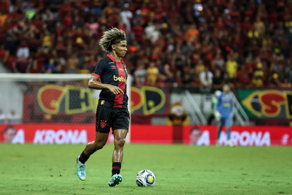 El tapado del Real Madrid para jubilar a Carvajal 12 Declaraciones desde Recife