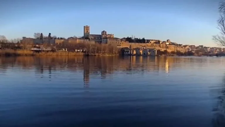 Descubre la ciudad perfecta para tus vacaciones de verano en Castilla y León