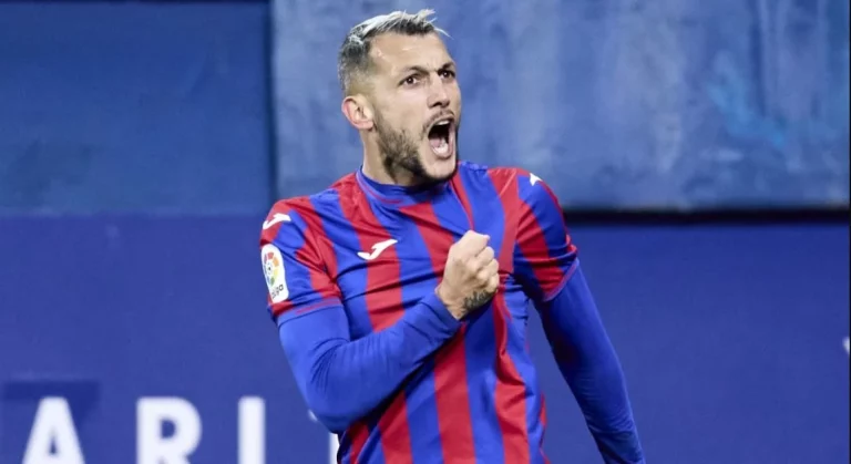 Stoichkov no llegará solo al Almeria: 2x1 en la SD Eibar