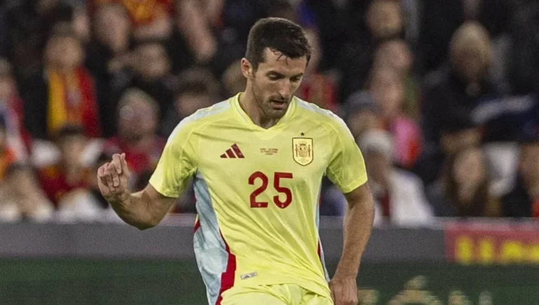 El Athletic se mete en un lío en redes por dar bola a la Selección Española