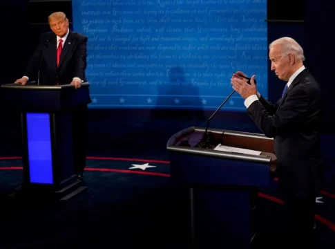 El descalabro de Biden en el debate sacude su candidatura a la reelección El descalabro de Biden en el debate sacude su candidatura a la reelección