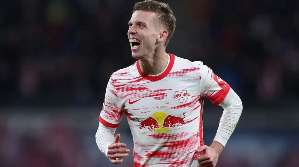 El interés del Manchester City y la competencia por Olmo