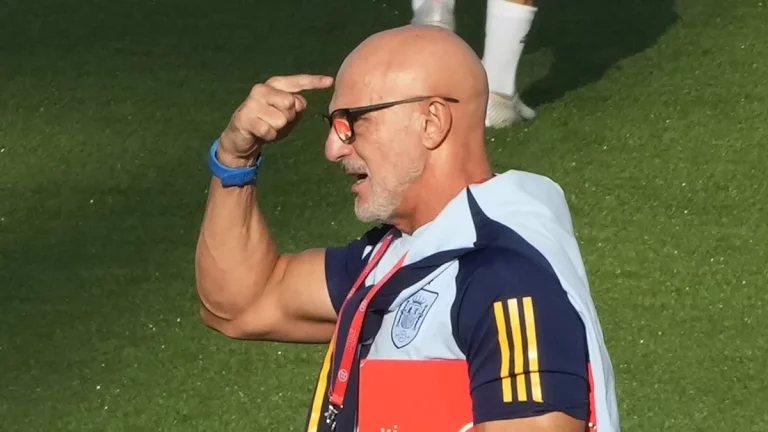 Luis de la Fuente declara la guerra al FC Barcelona: hay lío