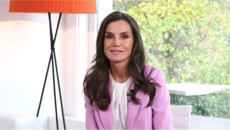 El pasado de Letizia, destapado: su confidente y cómo ocultó su noviazgo con Felipe VI