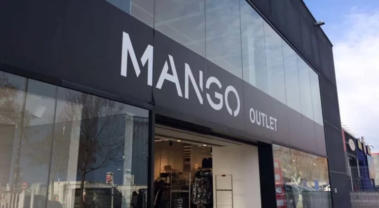 El vestido de Mango de la hermana de Telma Ortiz, la hermana de Letizia, barato y con estilo ‘Barbie’