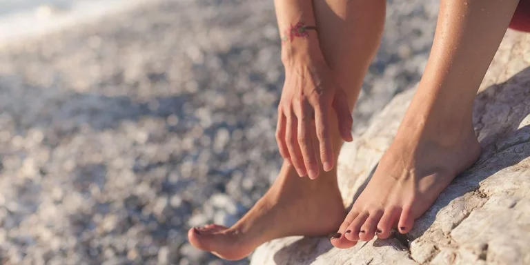 Estos son los pasos indispensables para tener unos pies bien cuidados en este verano