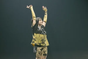 Finneas defiende a Billie Eilish en TikTok y los fans no pueden con el amor fraternal