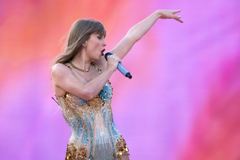 La UE acaba con los precios dinámicos de Ticketmaster tras el caos de Oasis y Taylor Swift