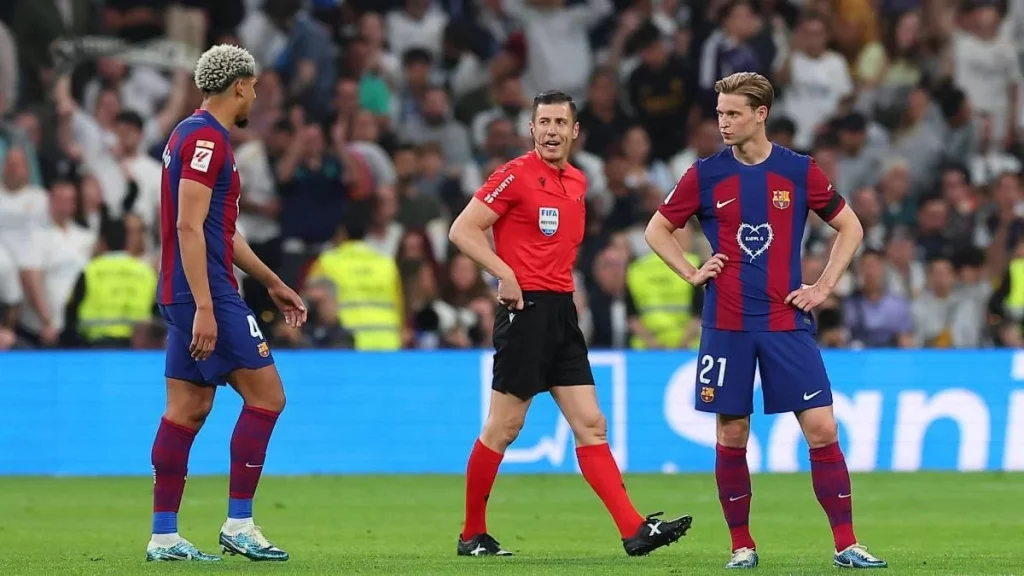 Kompany pone al Bayern tras la pista de 2 cracks del FC Barcelona 68 Exigencias económicas del Barça