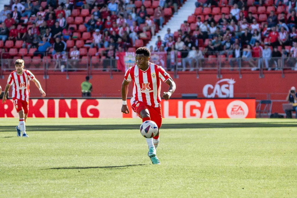 Ramazani tiene una oferta suculenta para salir del Almería 1 Ramazani