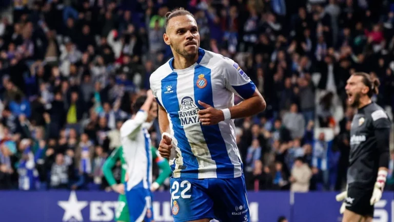 3 ofertas a Braithwaite para seguir en España